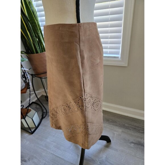 Faux Suede Skirt Tan w Laser Cutout Designs The Limited Size 4 Vintage 2000s - Picture 5 of 7